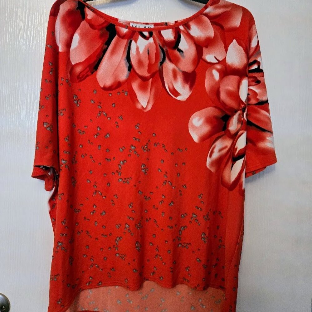Red Mila‎ & Milan S/S floral top Size L